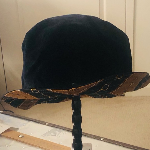Gucci reversible bucket hat NWT - Picture 5 of 11